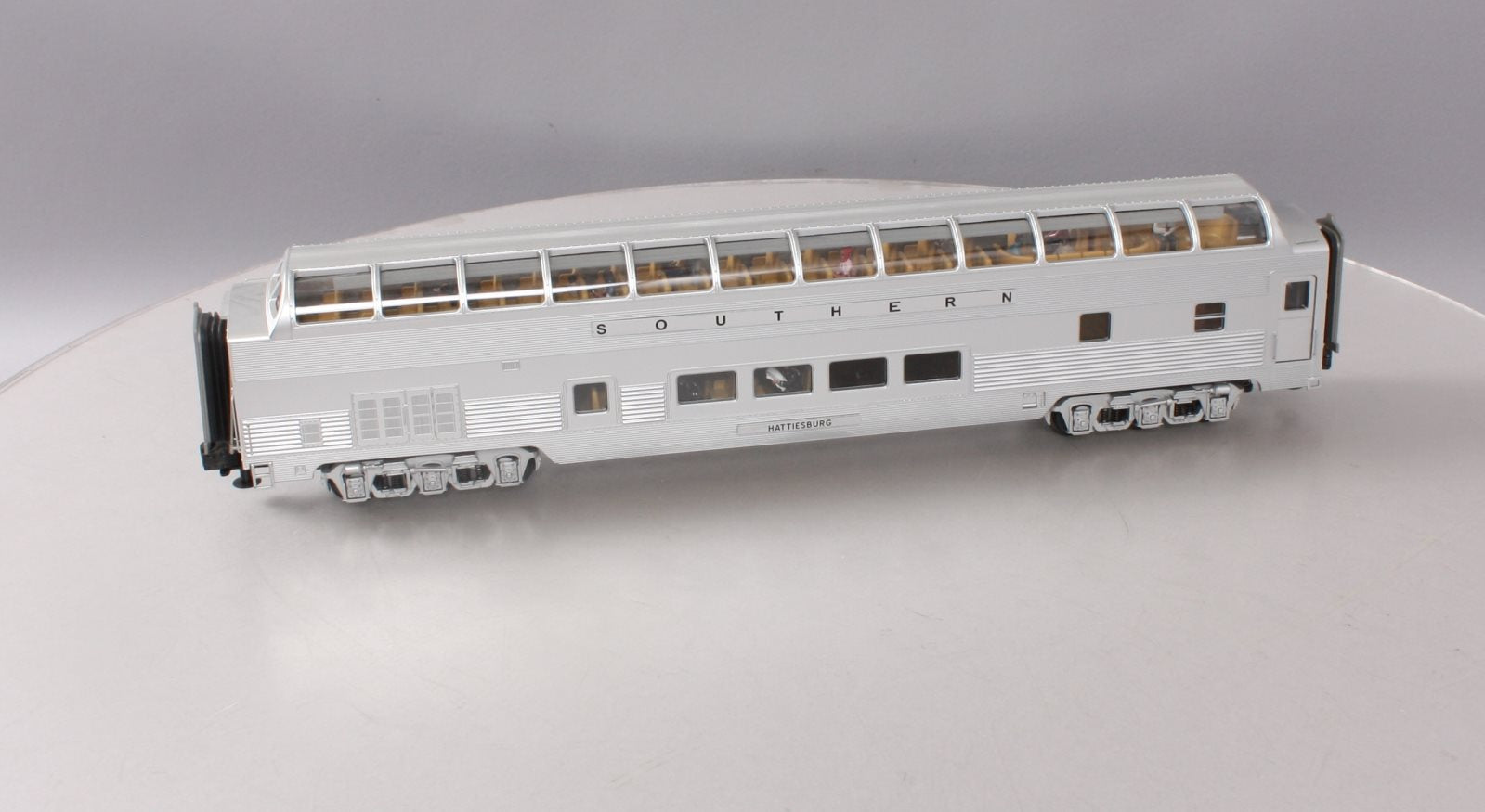 MTH 20-67194 Southern 70' Full Length Vista Dome Passenger Car