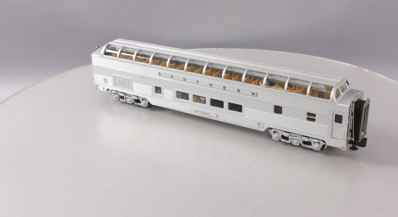 MTH 20-67194 Southern 70' Full Length Vista Dome Passenger Car