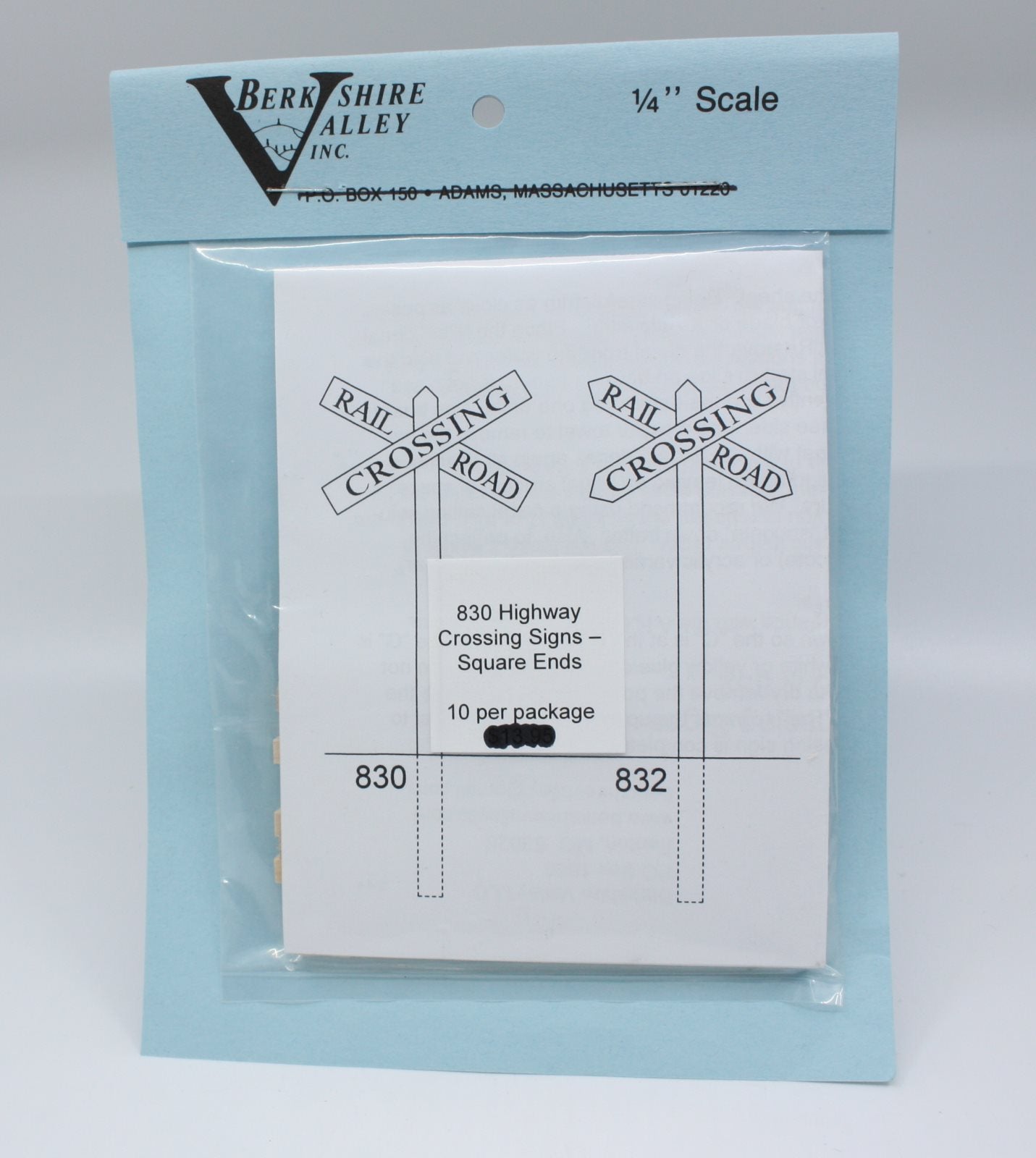 Berkshire Valley 830 O Scale Highway Crossing Signs - Square Ends