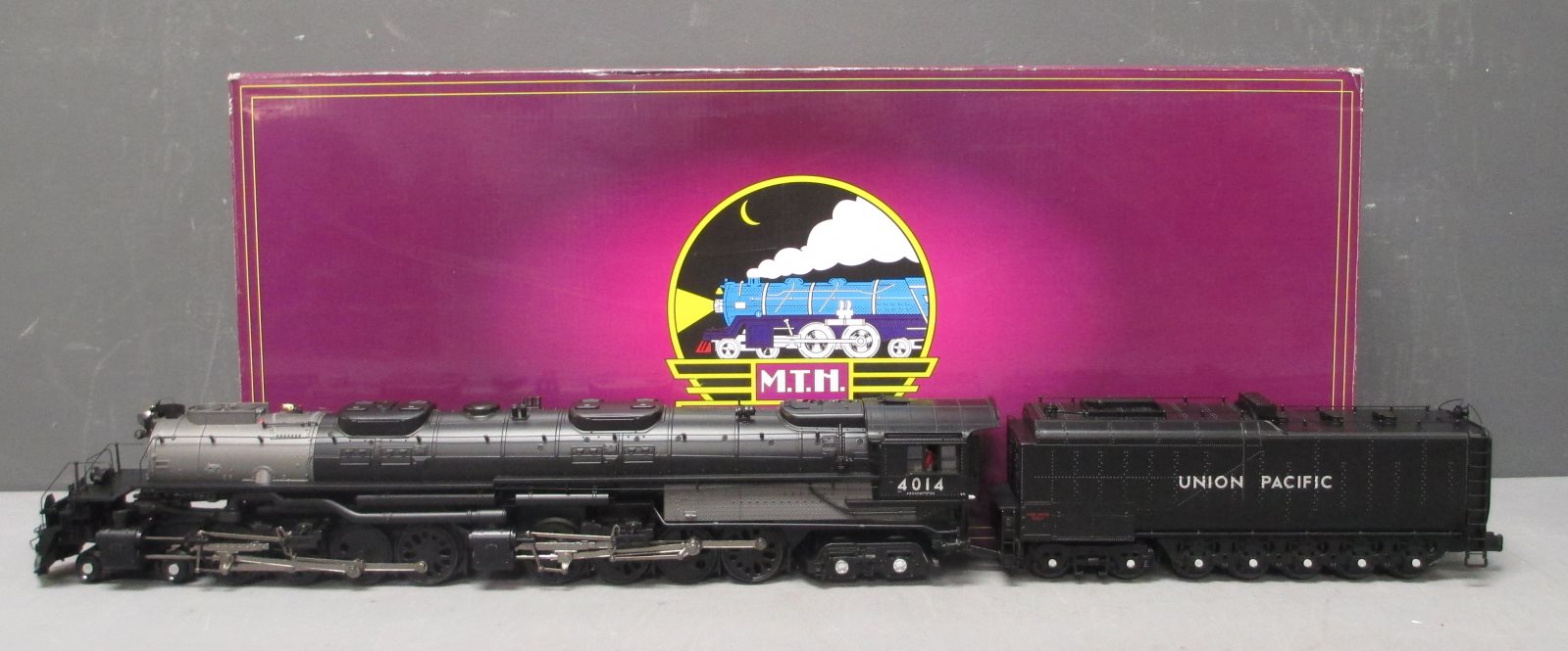MTH 20-3714-1 O Union Pacific 4-8-8-4 Big Boy Steam Locomotive #4014