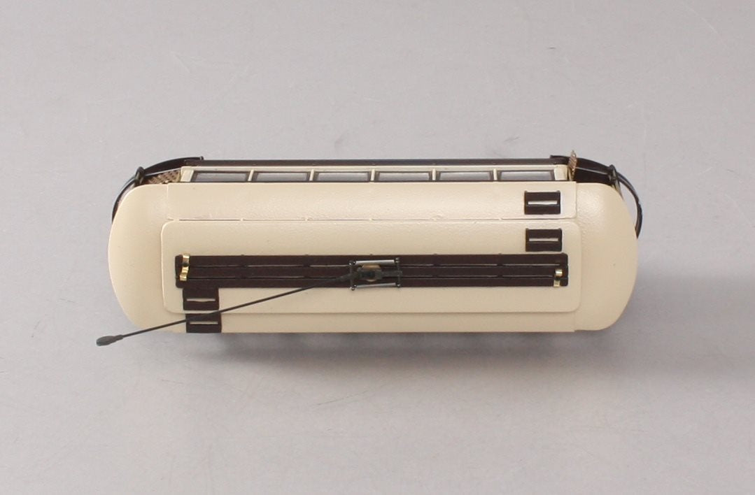 Bachmann 25155 On30 Hershey's Spectrum Traction-Powered Closed Streetcar
