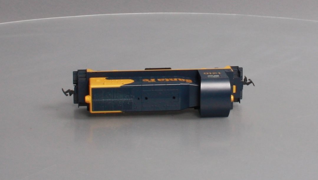Kato 37-111 HO Scale AT&SF EMD NW-2 Diesel Switcher #1216