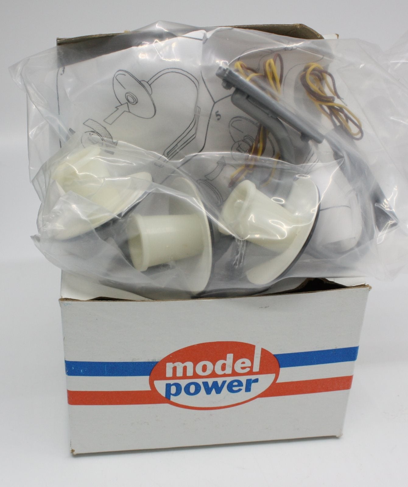 Model Power 972 HO Wall Lamps Set of 3 (Pack of 3)