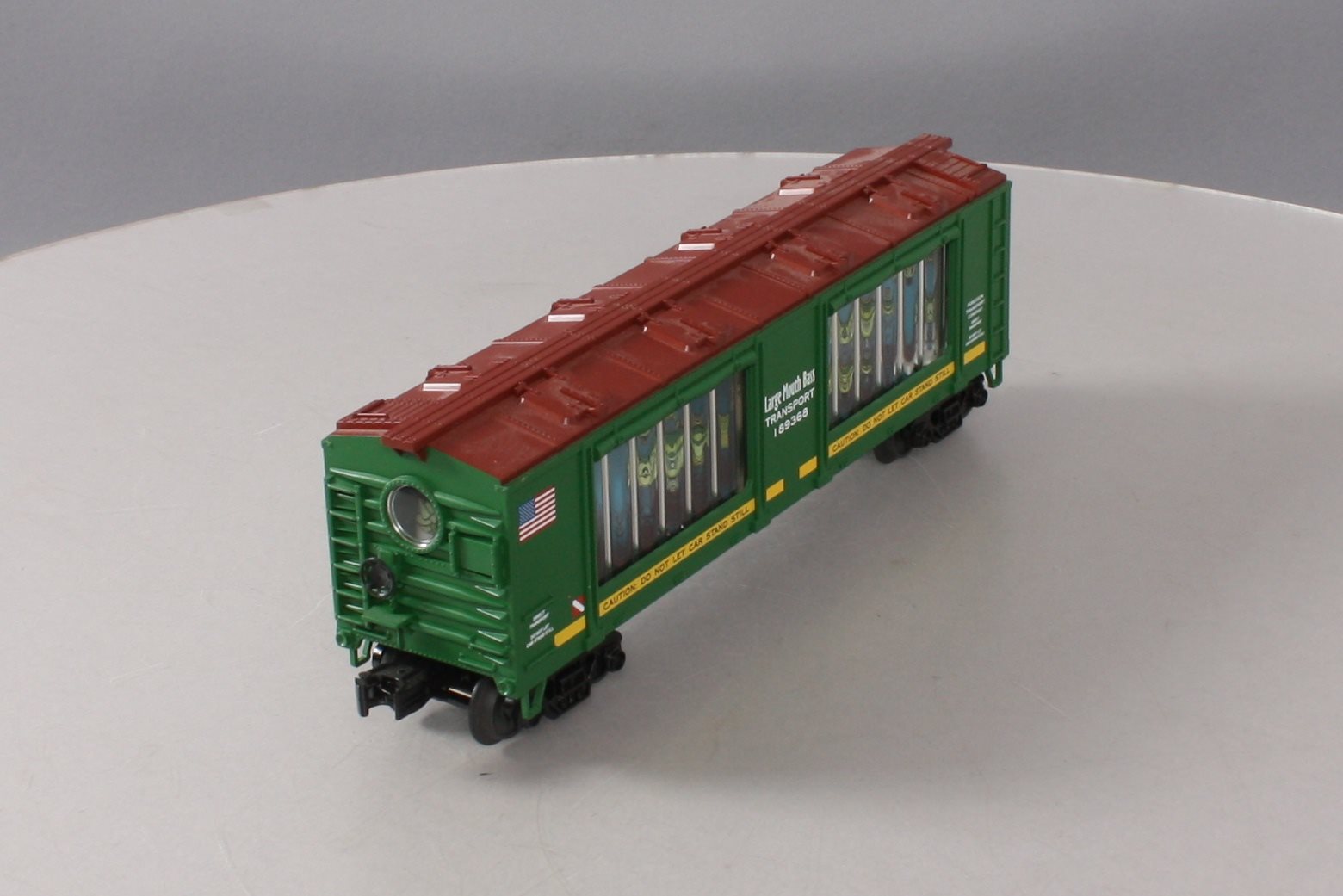 MTH 30-79209 Large Mouth Bass Operating Aquarium Car