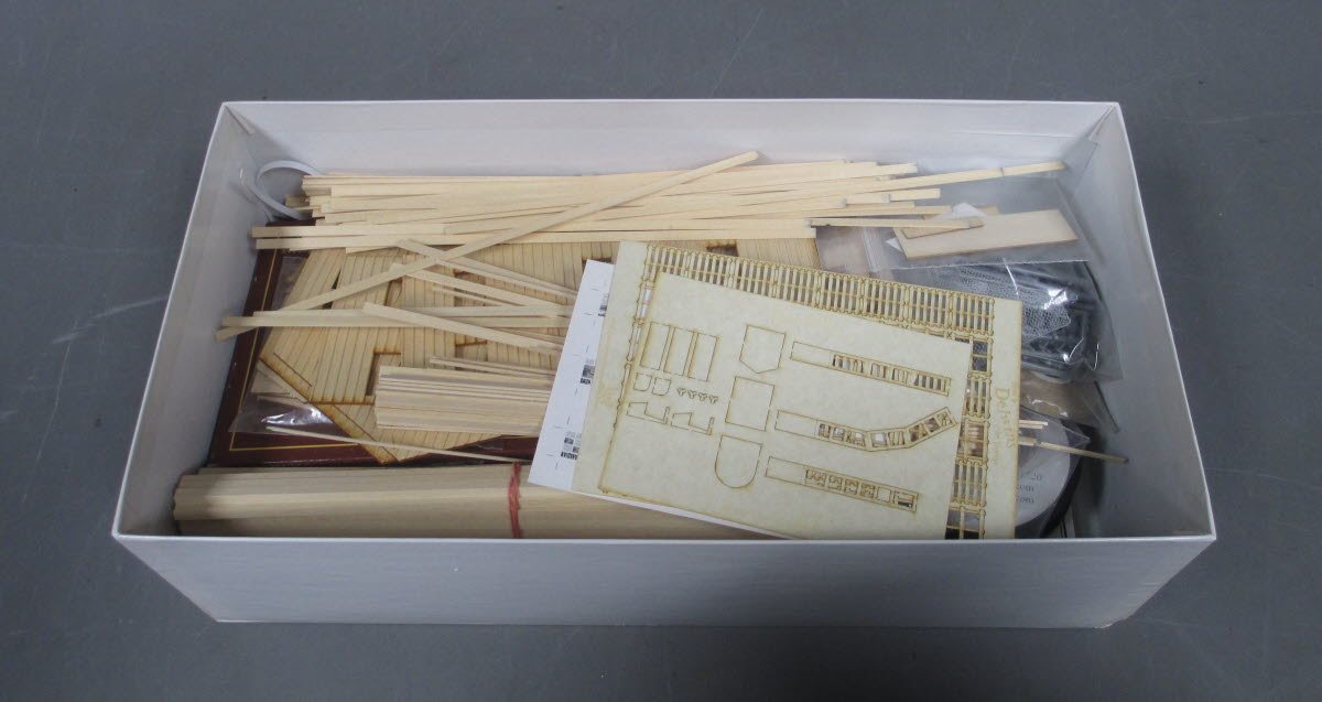 Rail Scale Miniatures 006 HO Scale Boat & Delwins Net Storage Craftsman Kit