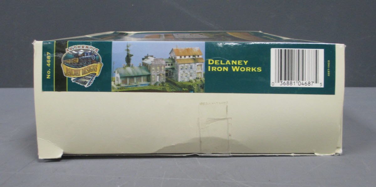Ertl 4687 HO Authentic Railway Designs Delaney Iron Works Building Kit