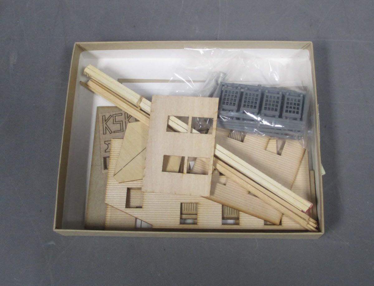 FOS Scale Limited QK13 HO Scale K. Scholz Blacksmith Shop Kit