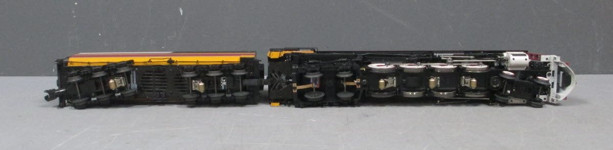Lionel 6-84067 O MILW Hiawatha S-3 Steam Locomotive/LCS w/Bluetooth #260