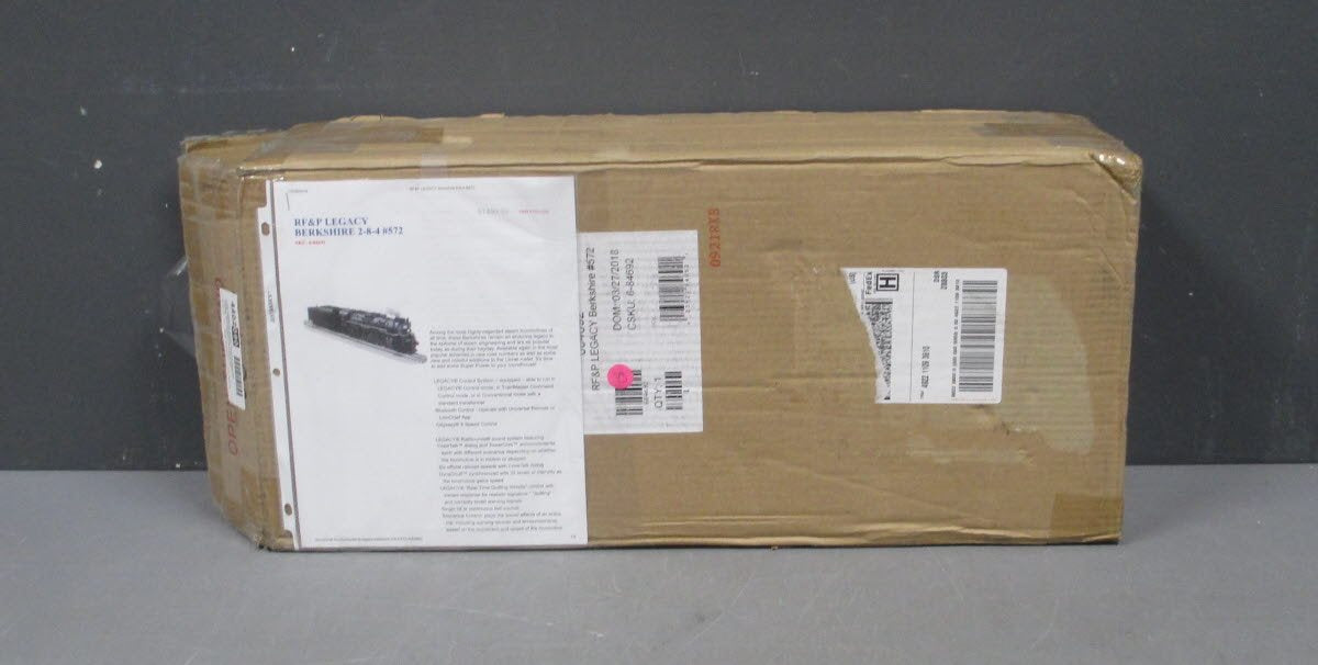 Lionel 6-84692 O Richmond, Fredericksburg and Potomac 4-8-4 Steam Loco #572