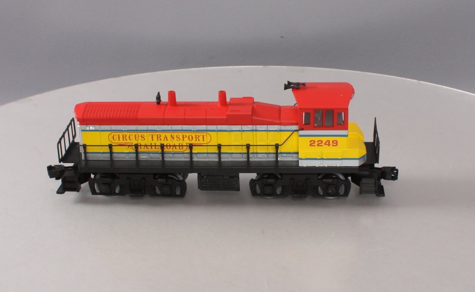 K-Line K2249 O Circus Transport Railway MP-15 Diesel Locomotive #2249