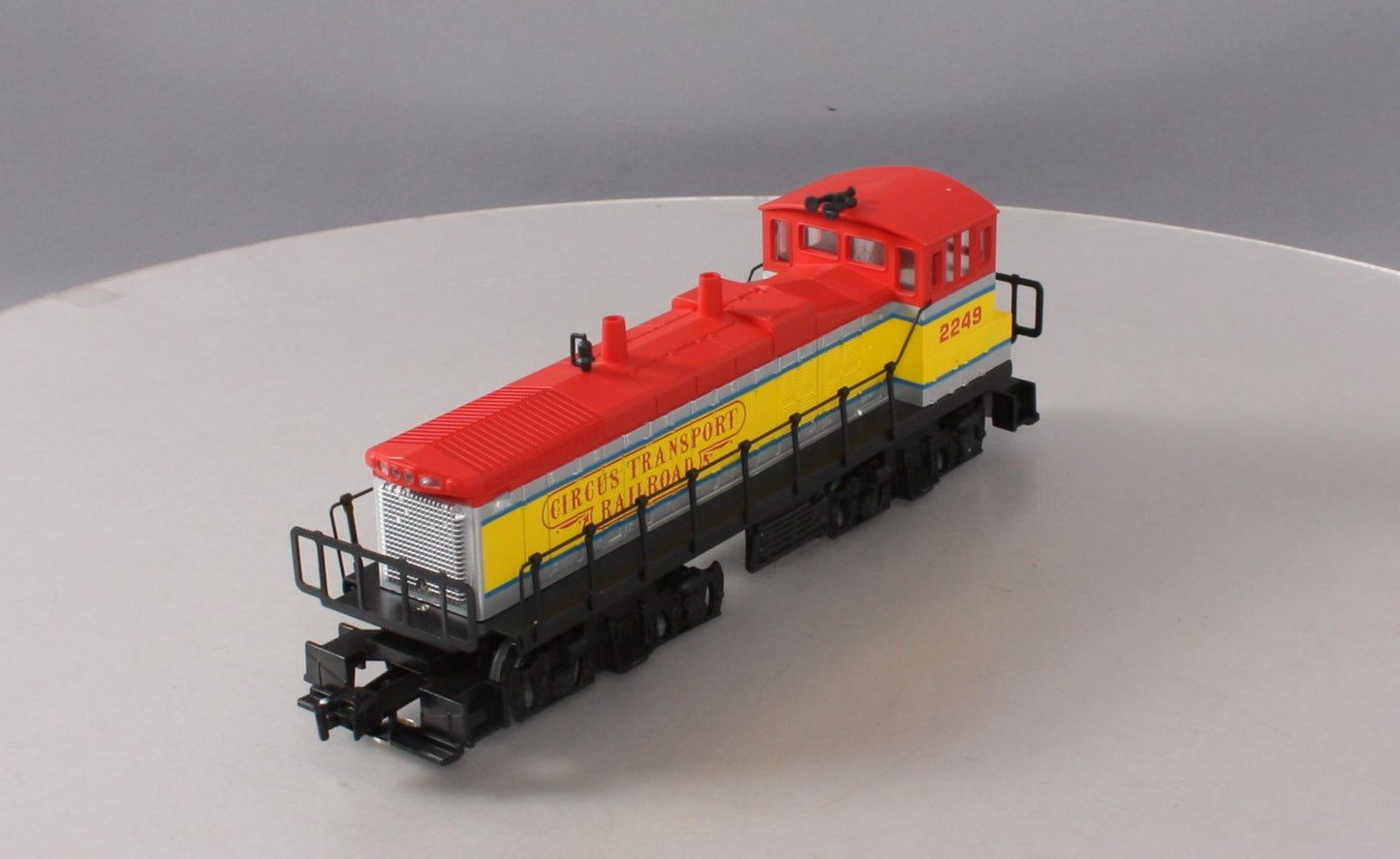 K-Line K2249 O Circus Transport Railway MP-15 Diesel Locomotive #2249