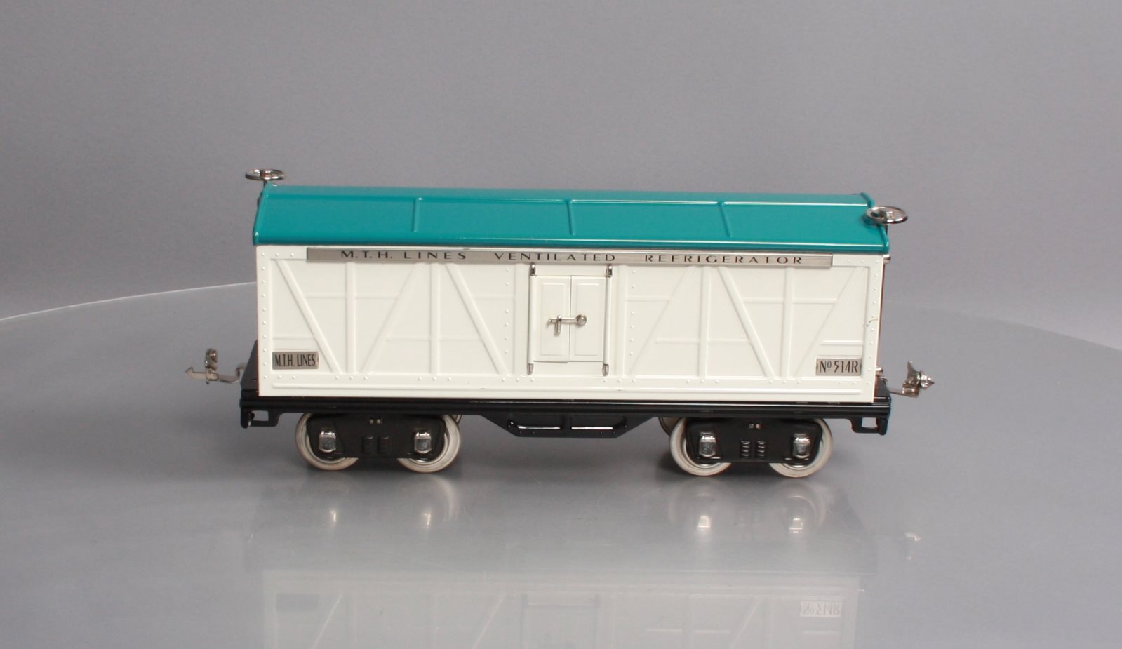 MTH 10-1089 Std. Gauge White & Blue Tinplate Reefer Car #514R with Nickel Trim