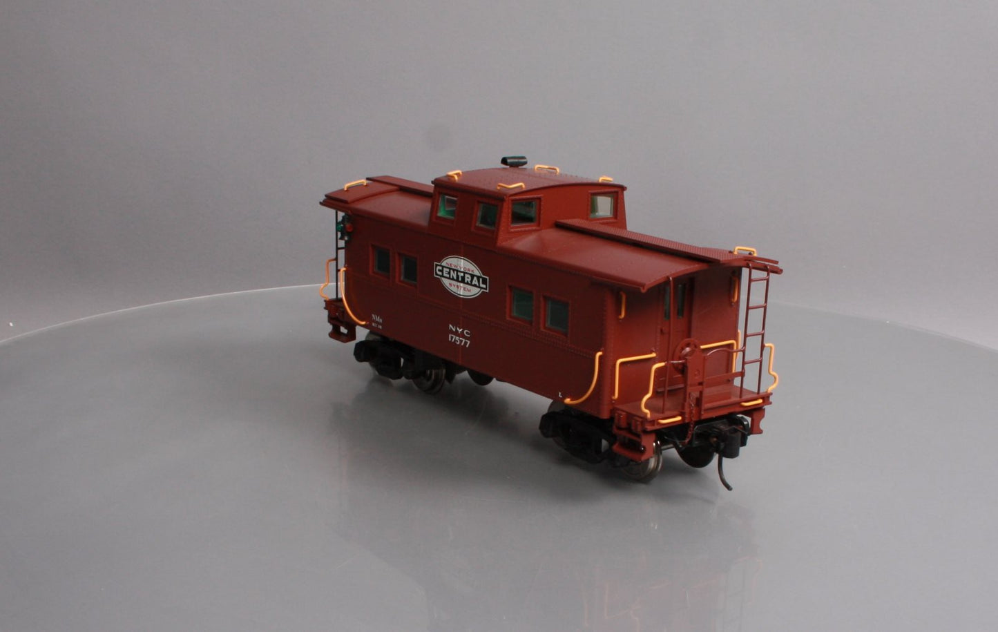 USA Trains R12166 G NYC Center-Cupola Steel Caboose with Lights #17577