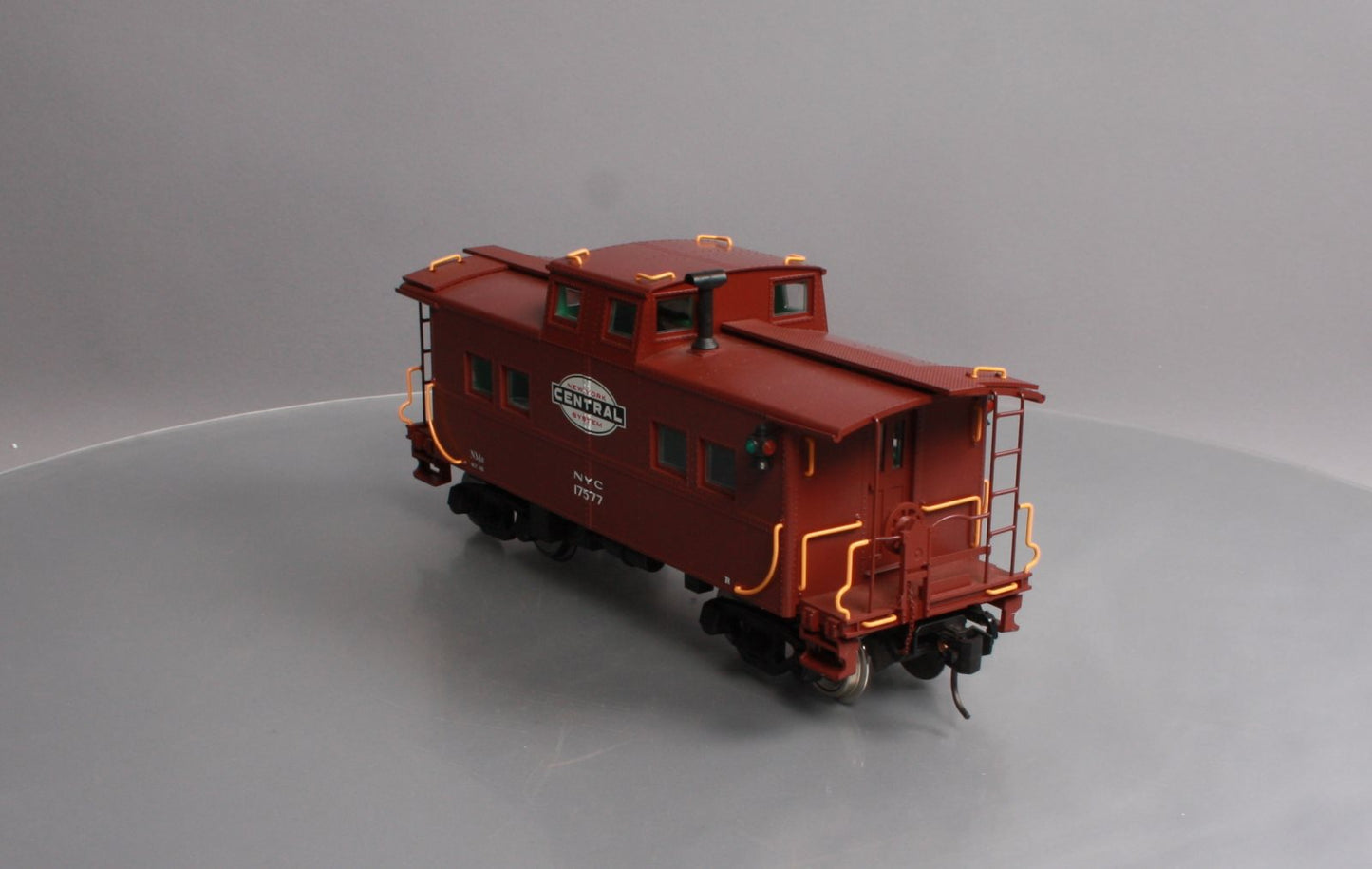 USA Trains R12166 G NYC Center-Cupola Steel Caboose with Lights #17577