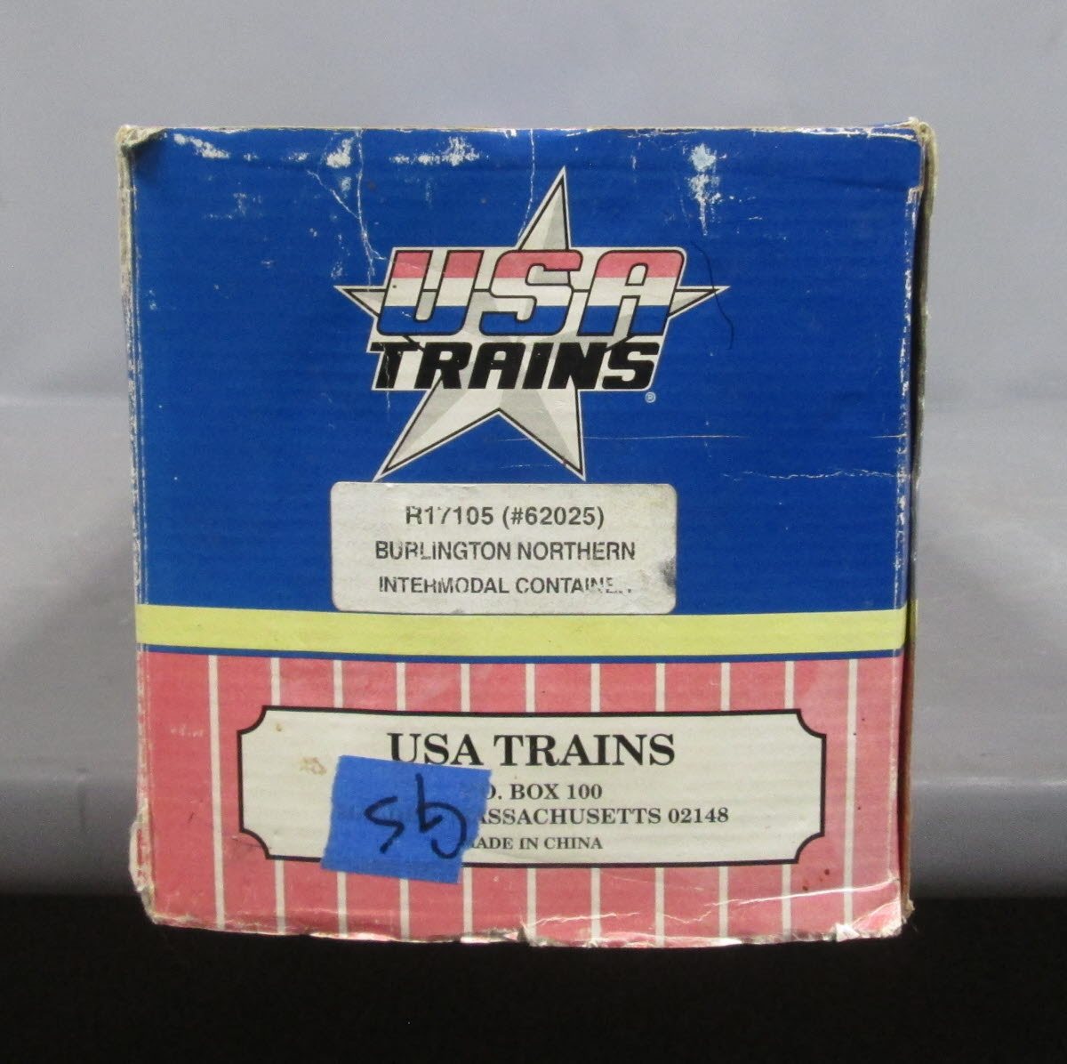USA Trains R17105 Burlington Northern Intermodal Container Car - Metal Wheels