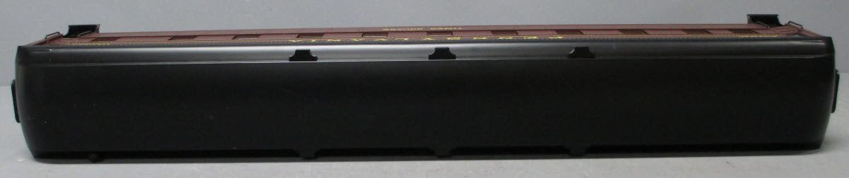 Aristo-Craft 31301 Pennsylvania Heavyweight Coach - Metal Wheels