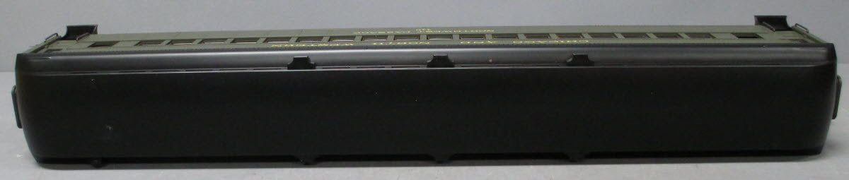 Aristo-Craft 31317 C&NW Heavyweight Coach Car