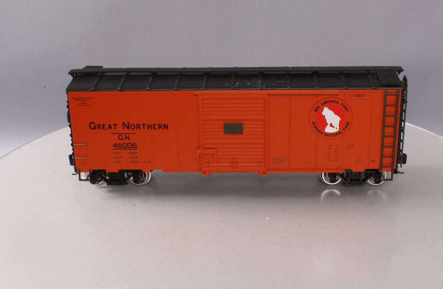 Aristo-Craft 46006 Great Northern Boxcar W/ Metal Wheels