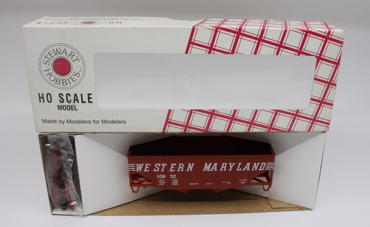 Stewart 10106 HO Western Maryland Fishbelly 55 Ton 6 Panel 2 Bay Hopper #10932