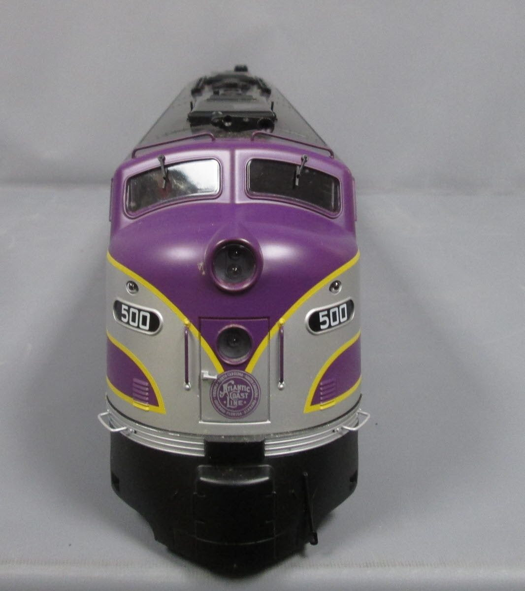 Aristo-Craft 23604 ACL EMD E-8 Diesel – Trainz