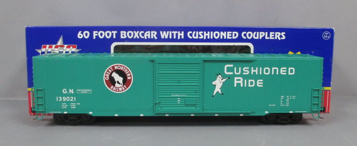 USA Trains R19404A G Great Northern Single Door 60 Ft. Box Car (Jade Green)