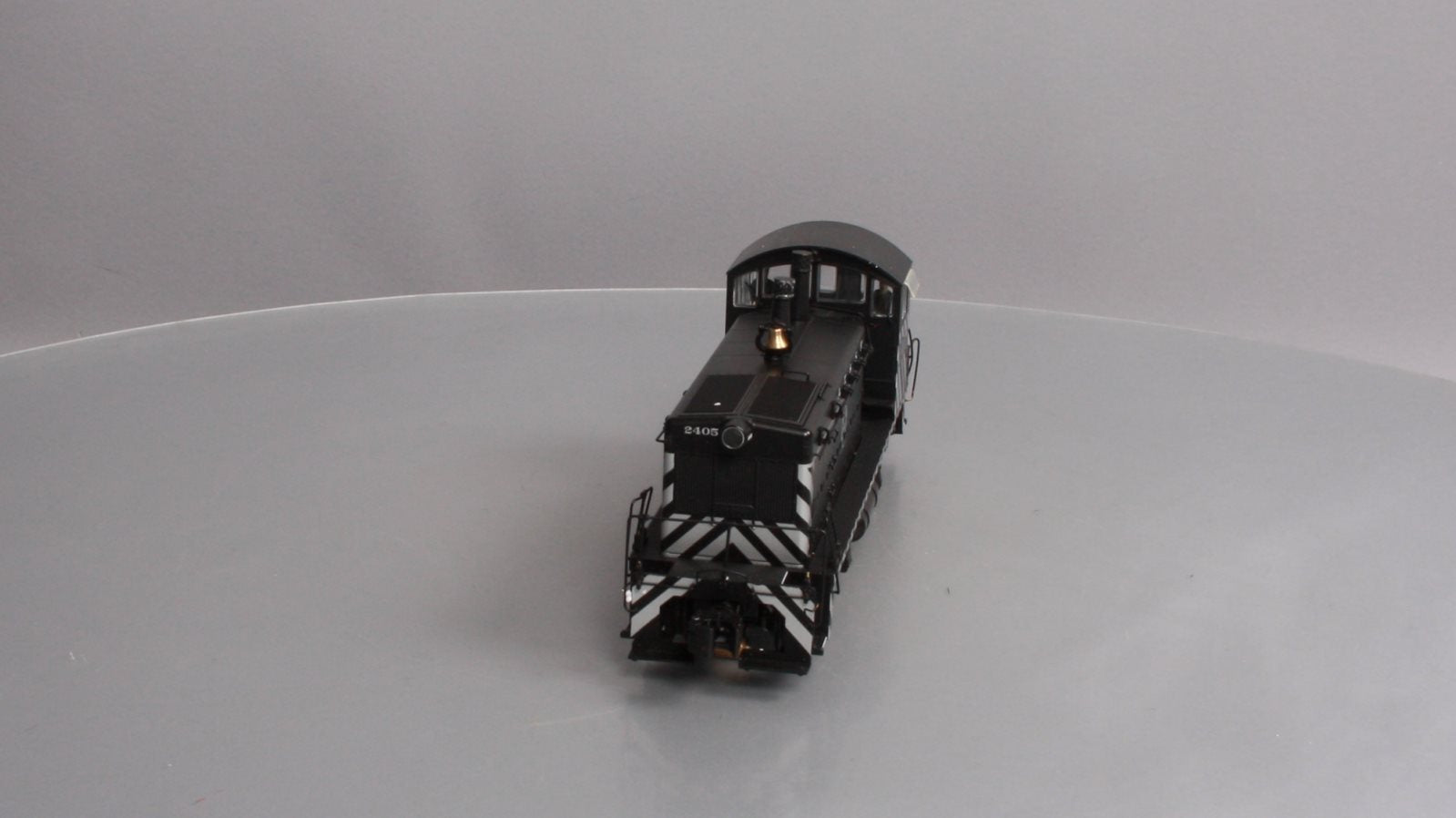 Lionel 6-83382 O Gauge Santa Fe NW2 Diesel Engine #2405 with LEGACY