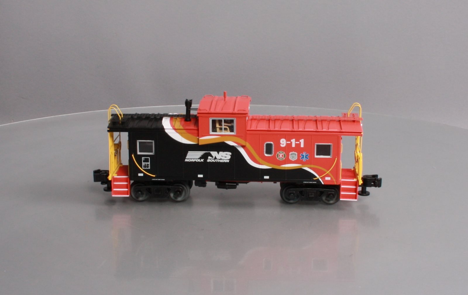 Lionel 6-84530 O Norfolk Southern First Responders Wide Vision Caboose