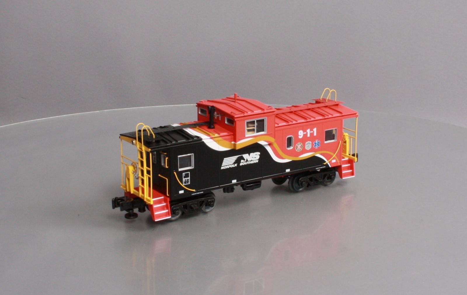 Lionel 6-84530 O Norfolk Southern First Responders Wide Vision Caboose