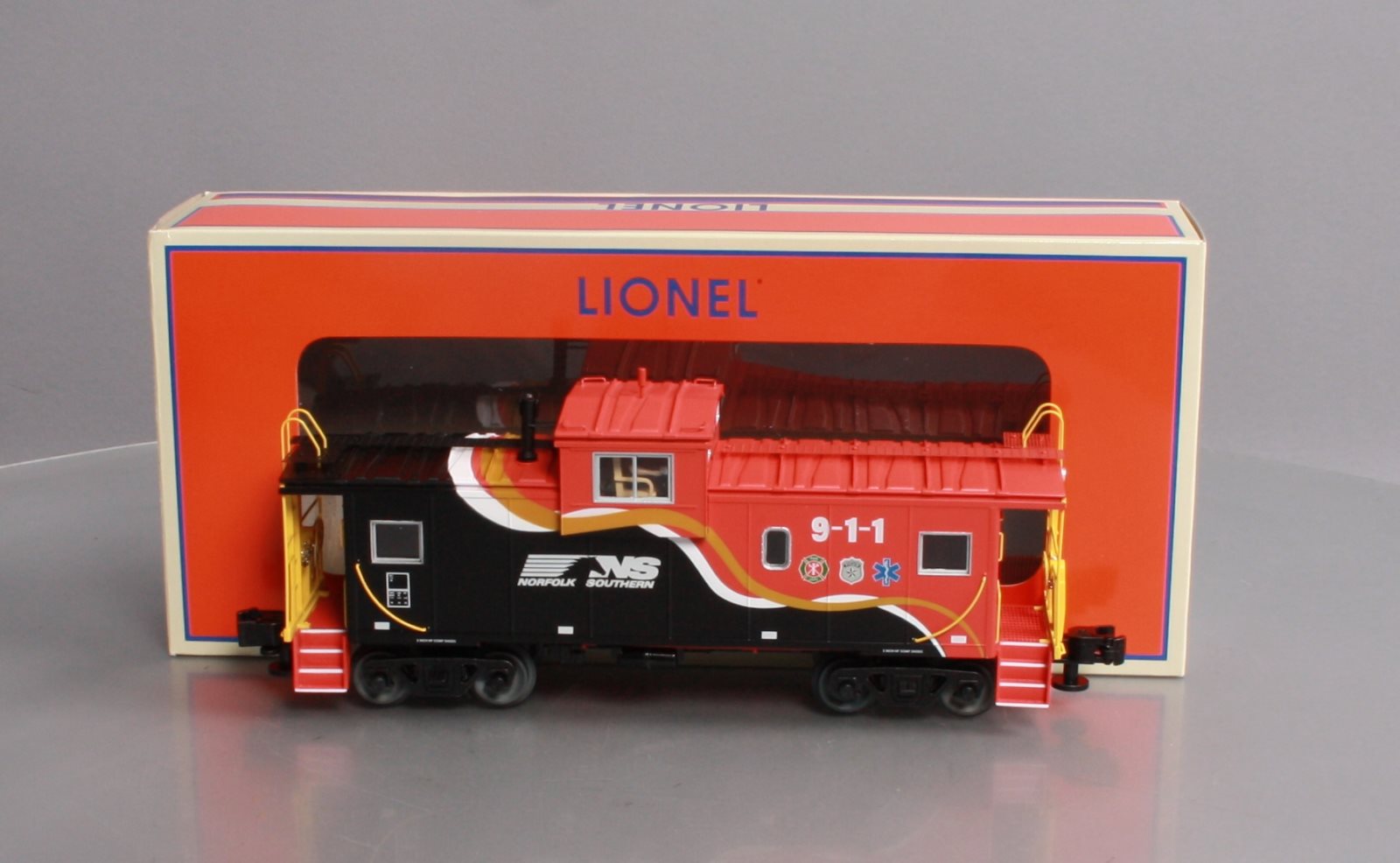 Lionel 6-84530 O Norfolk Southern First Responders Wide Vision Caboose