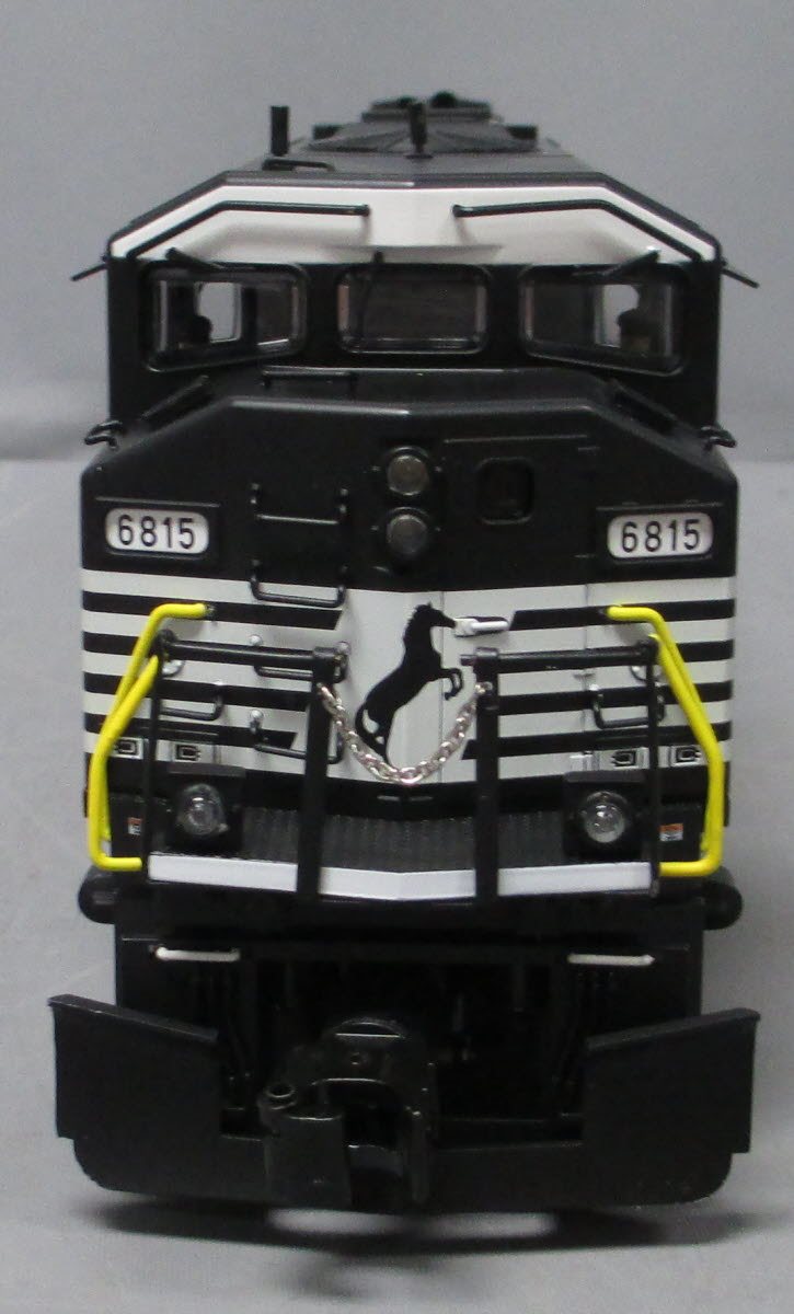 Lionel 6-84410 O Norfolk Southern Legacy SD60M Diesel Locomotive #6815