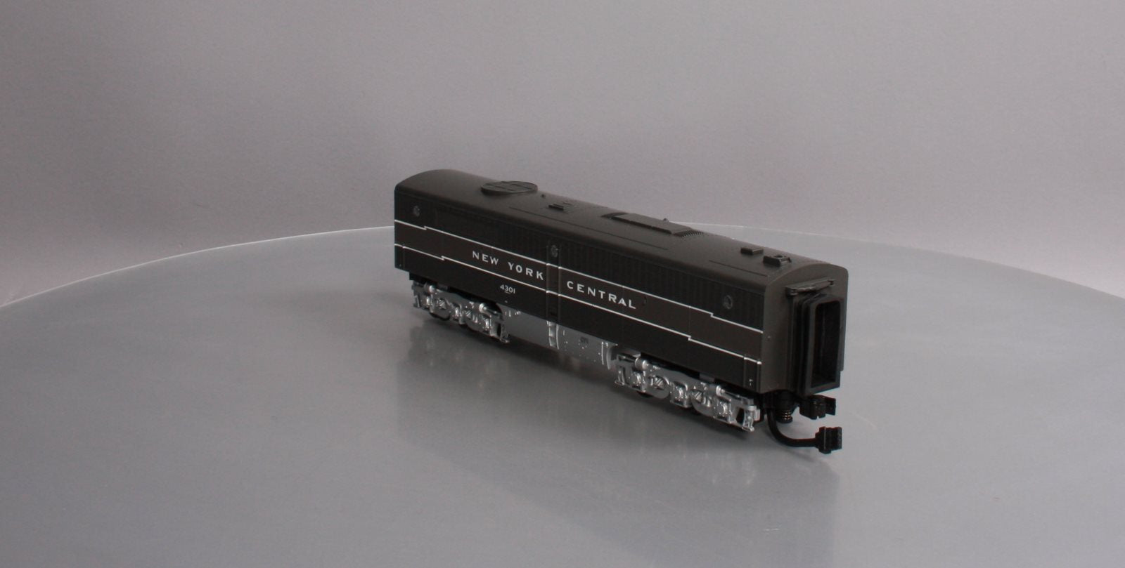MTH 30-20128-3 NYC Alco PA B Unit Non-Powered Diesel Engine #4301
