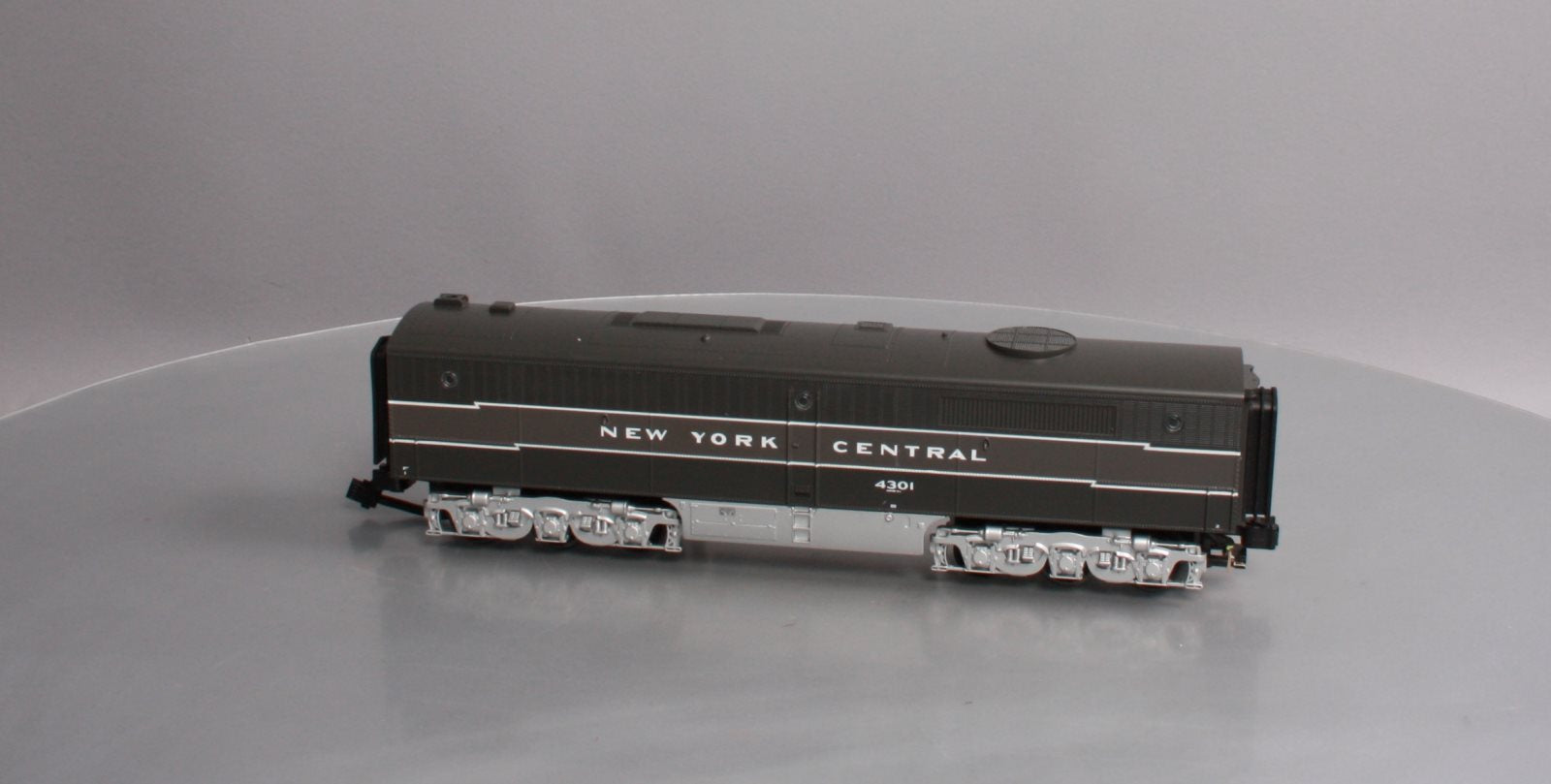 MTH 30-20128-3 NYC Alco PA B Unit Non-Powered Diesel Engine #4301