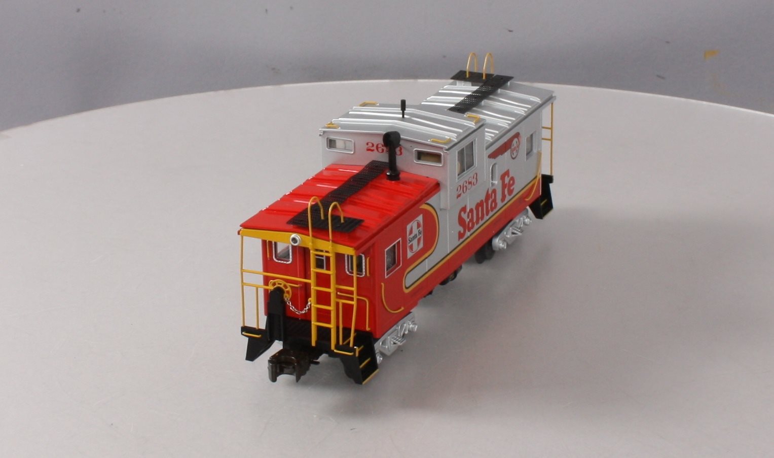 Lionel 6-27634 O Gauge Santa Fe Warbonnet Extended Vision Caboose #2683