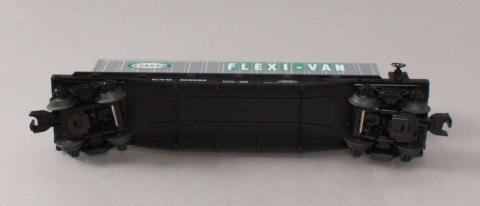 MTH 30-76374 New York Central Flat Car w/Trailer