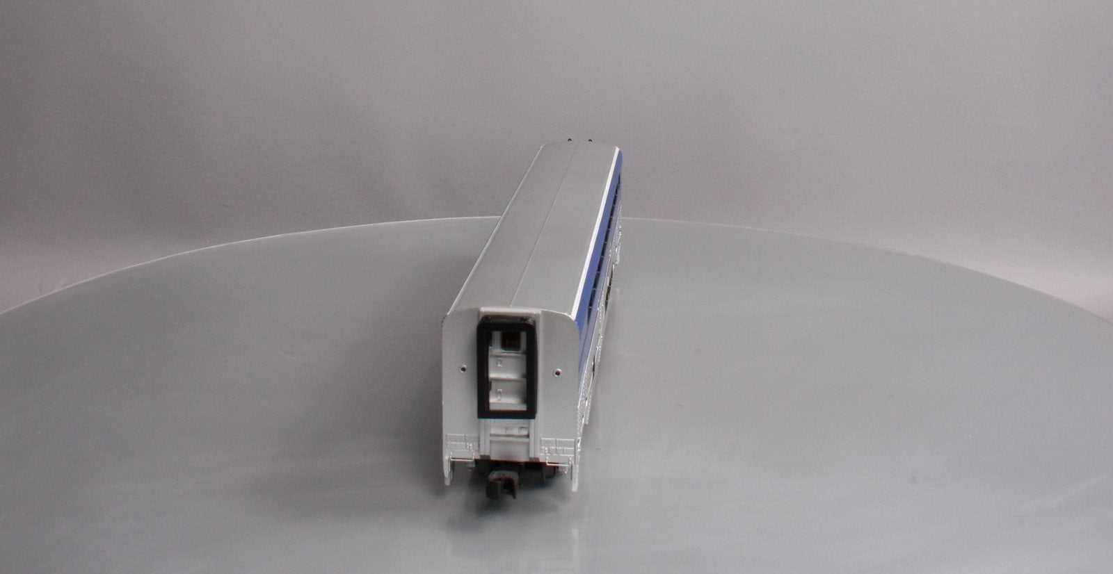 MTH 20-68231 O SuperLiner Transitional Sleeper,Amtrak/Surfliner