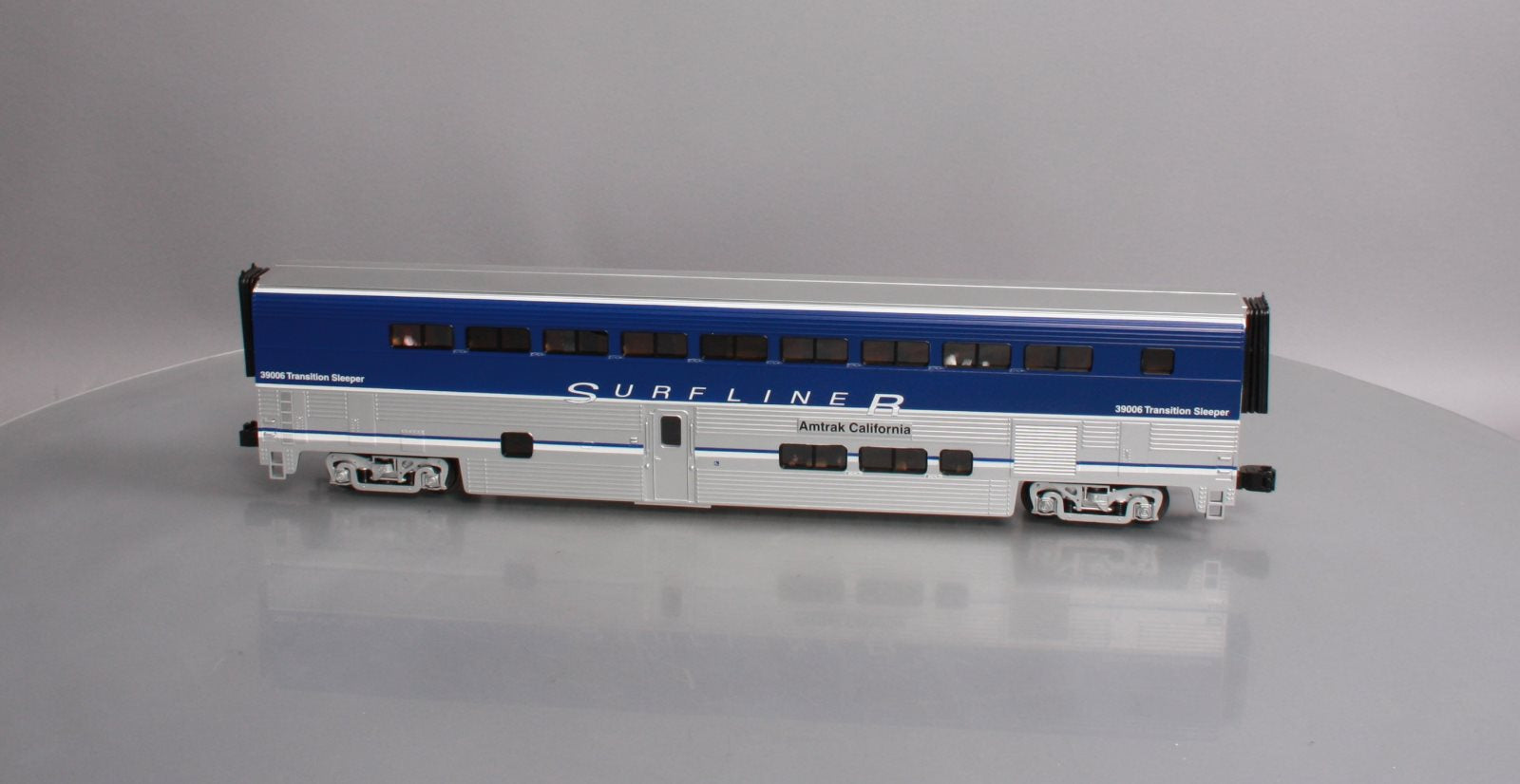 MTH 20-68231 O SuperLiner Transitional Sleeper,Amtrak/Surfliner