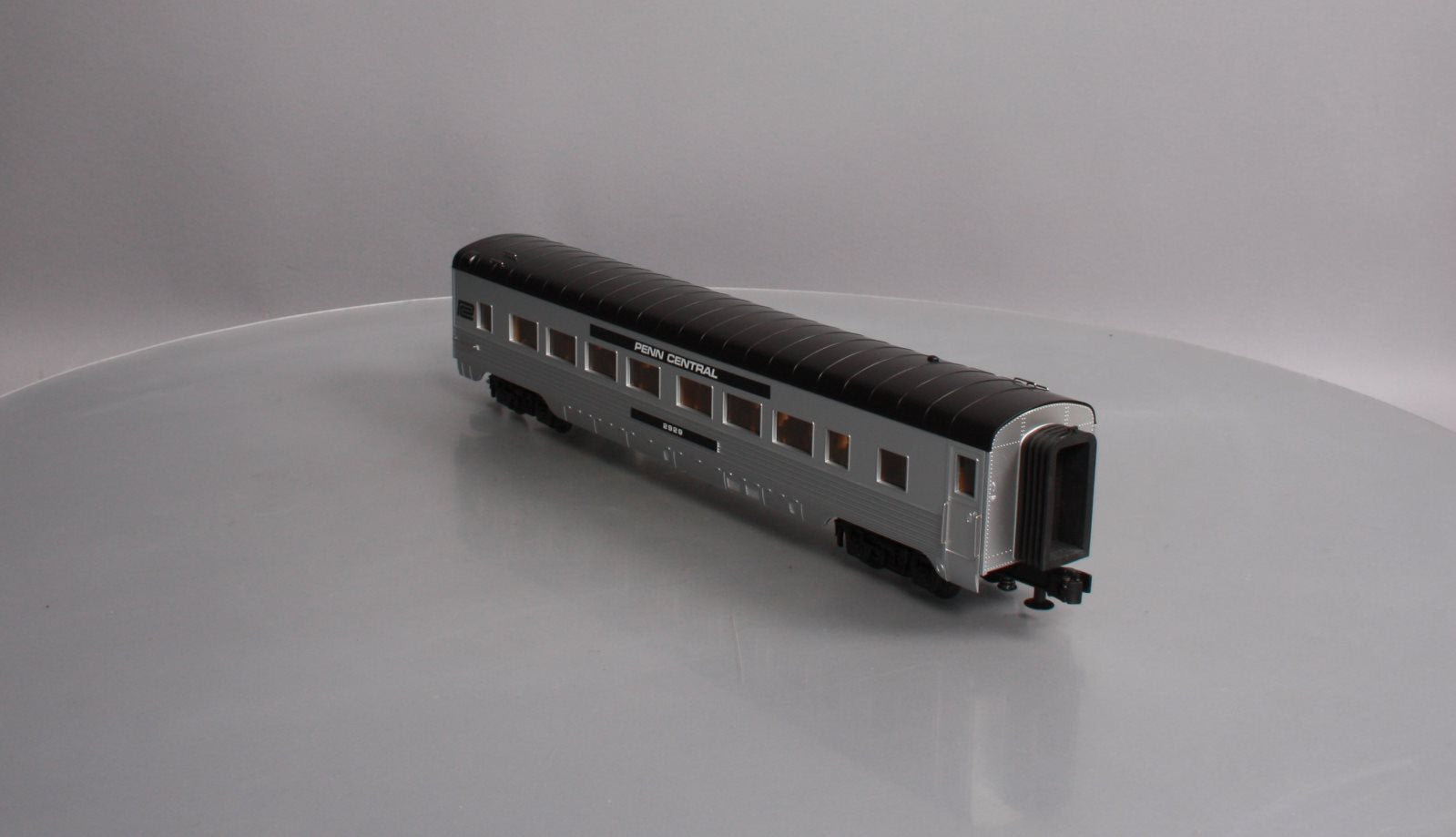 MTH 30-67721 PC 60' COACH CAR