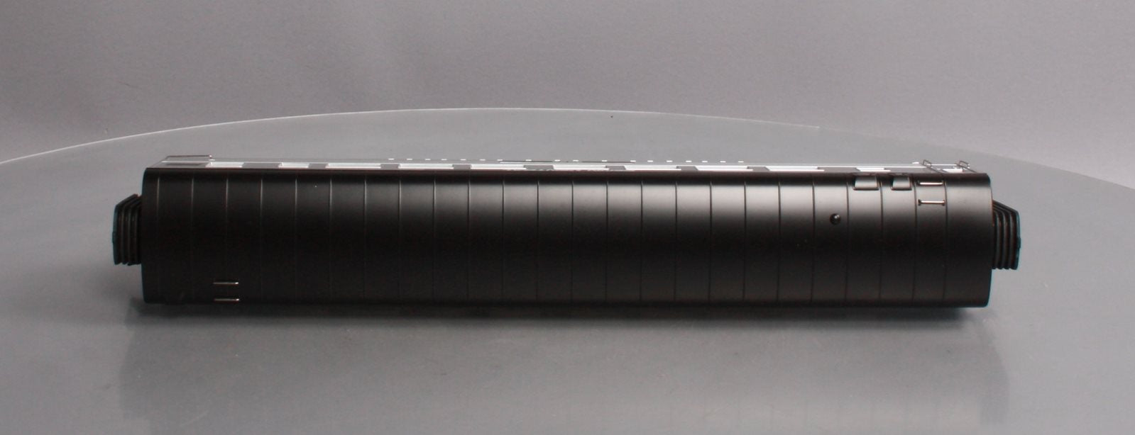 MTH 30-67721 PC 60' COACH CAR