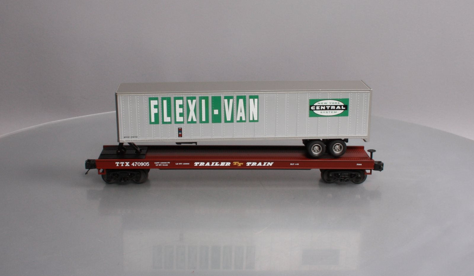 MTH 20-98680 New York Central Flat Car w/ 48' Trailer #470905