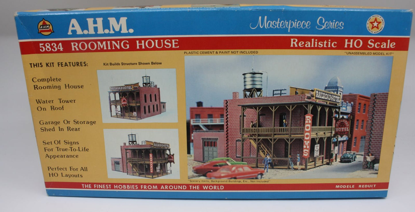 AHM 5834 HO Scale Rooming House Kit