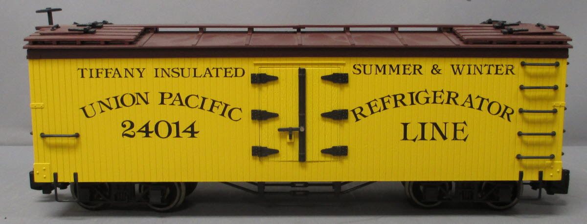 Bachmann 93201 G Union Pacific Reefer Car #24014 (Metal Wheels)