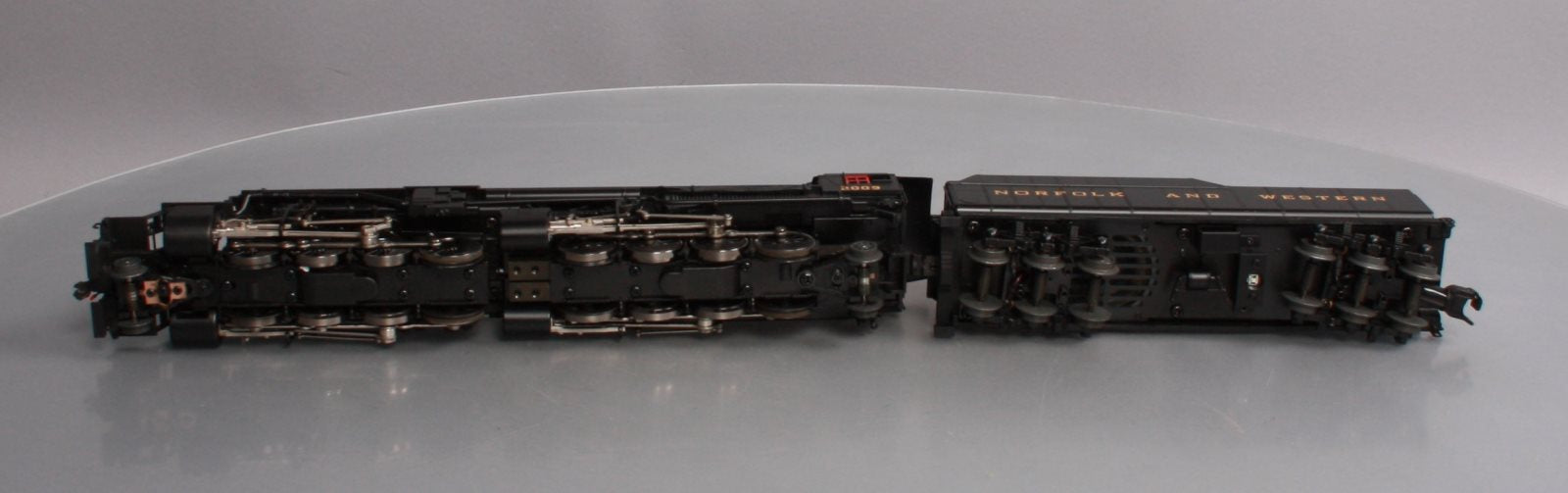 American Flyer 6-48180 S Norfolk & Western Legacy 2-8-8-2 Steam Locomotive #2009