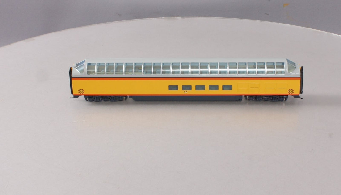 Walthers 932-6884 HO Chessie System Pullman-Standard Super Dome