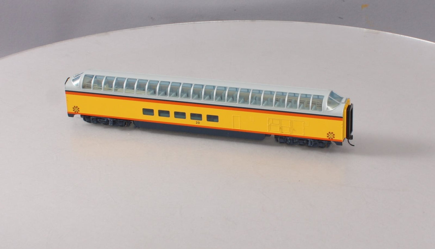 Walthers 932-6884 HO Chessie System Pullman-Standard Super Dome