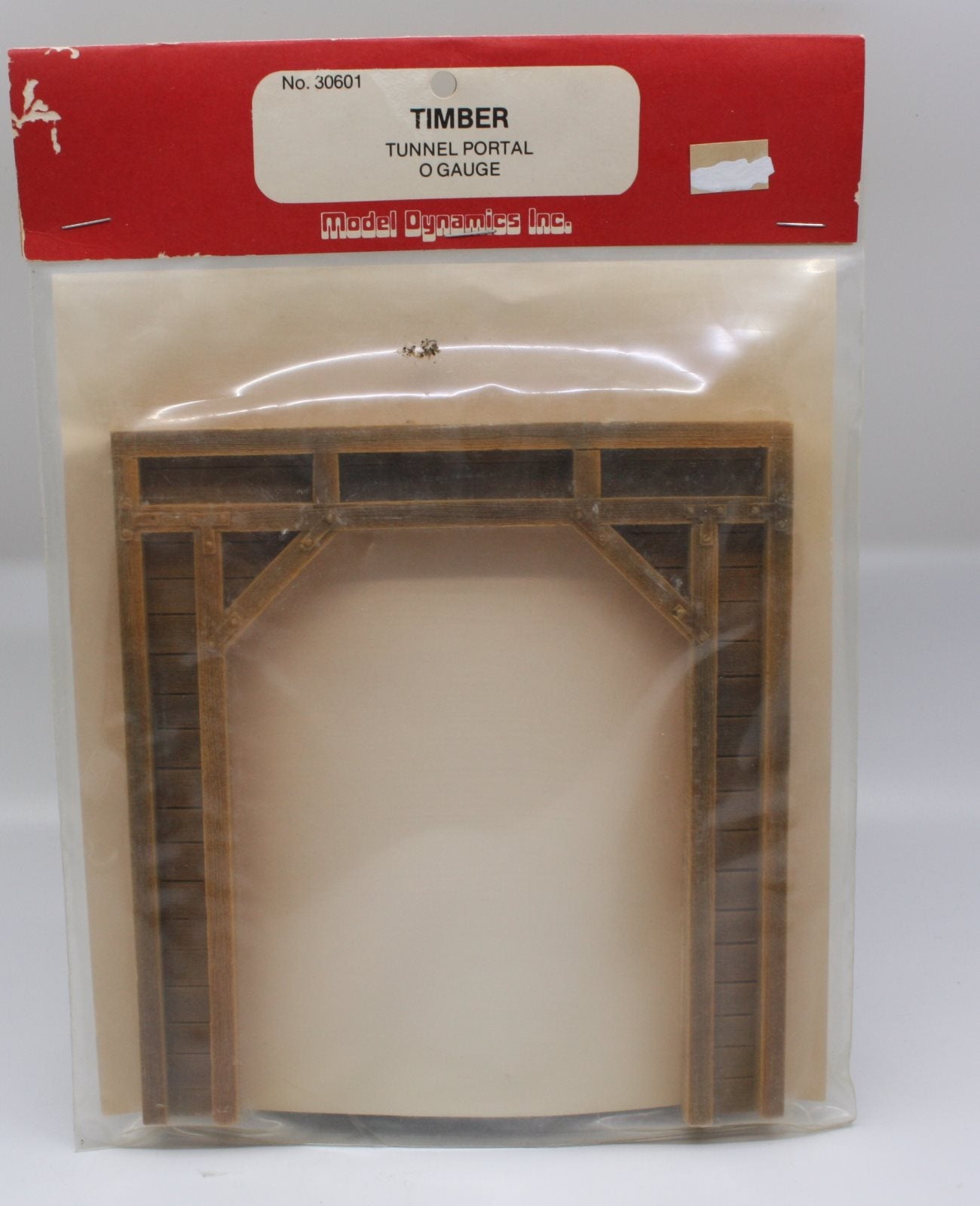 Model Dynamics 30601 O Scale Timber Tunnel Portal