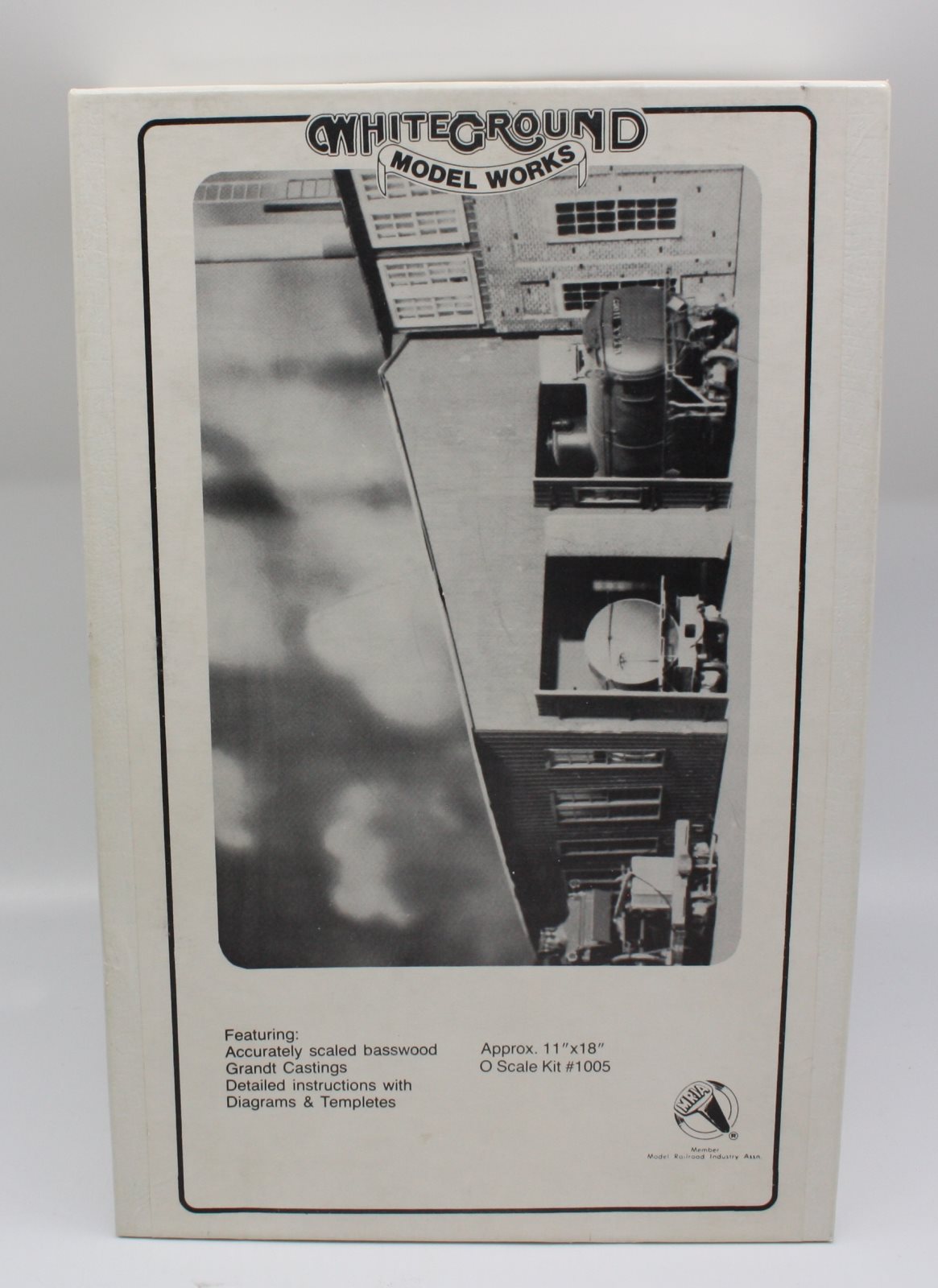 Whiteground Modelworks 1005 O Car Shop Building Kit