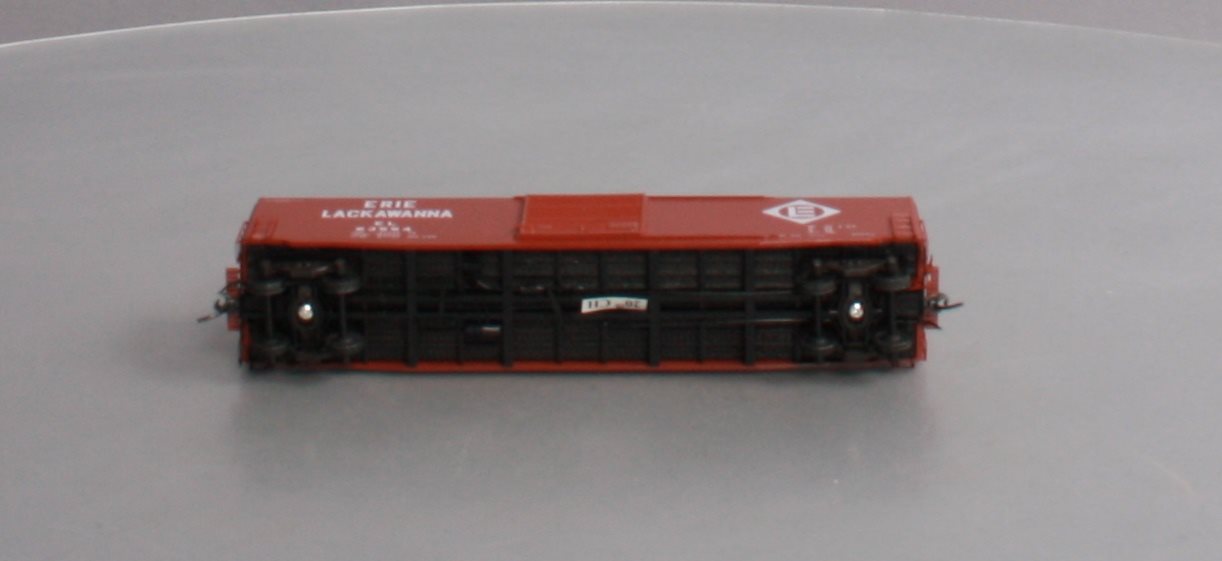 Kadee 6349 HO Erie Lackawanna 50' PS-1 Boxcar #63554