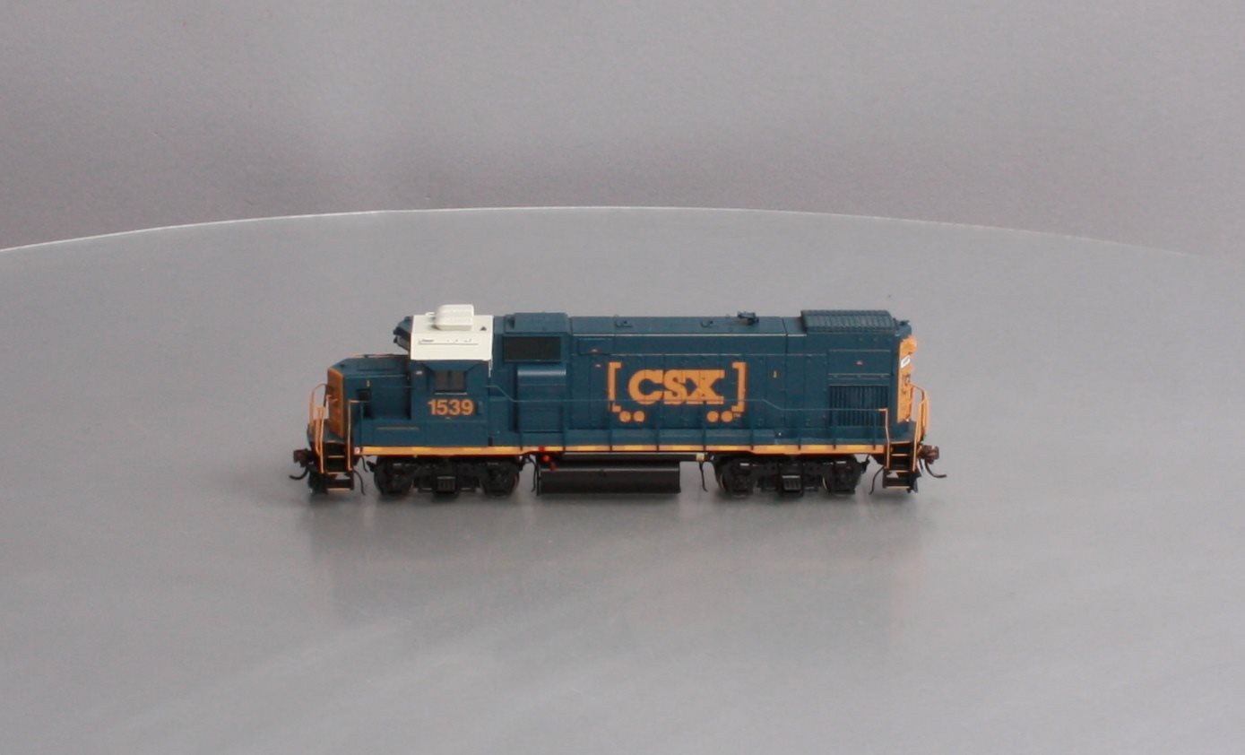 Athearn G16734 HO CSX GP15-1 Diesel Locomotive with DCC & Sound #1539