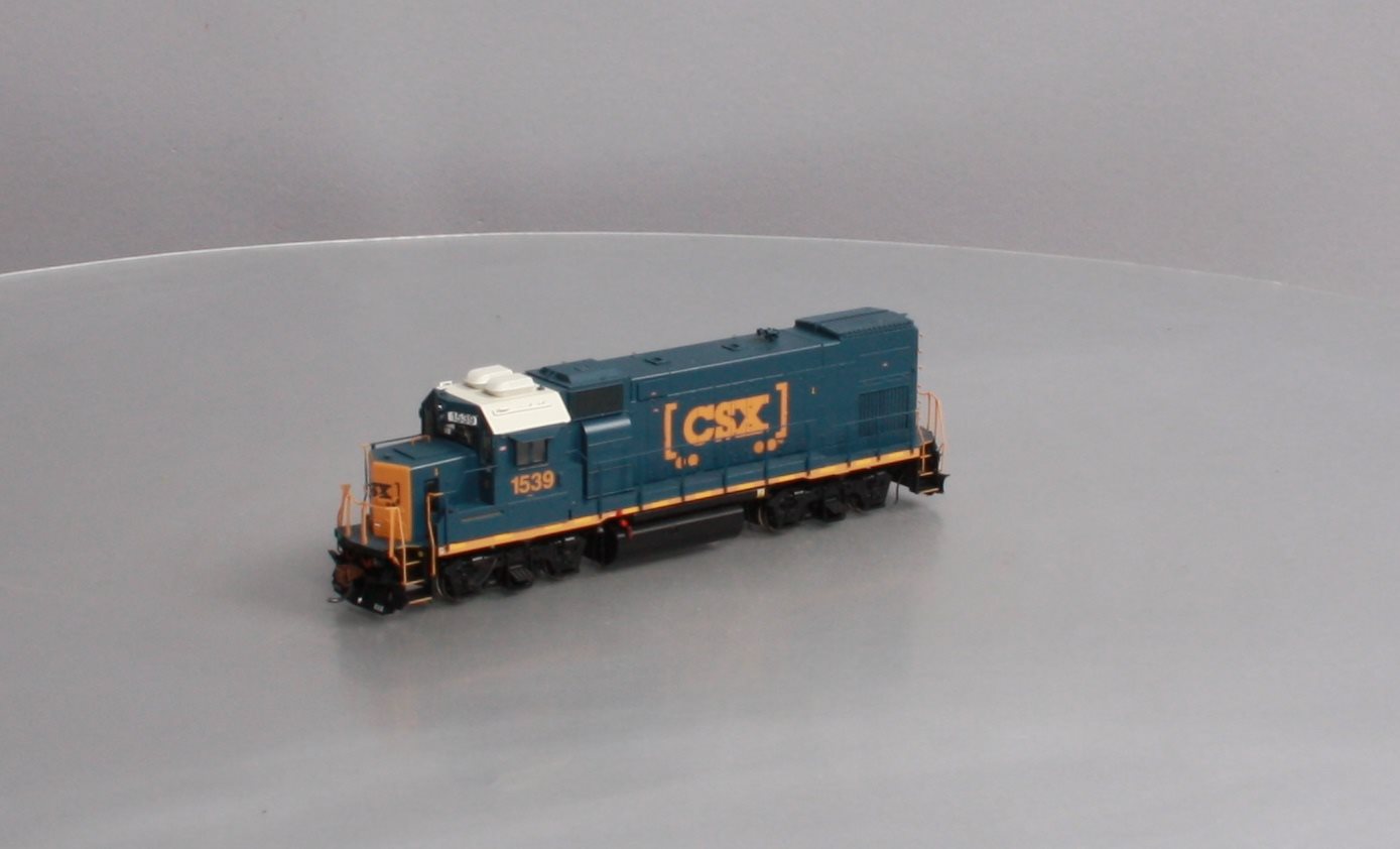 Athearn G16734 HO CSX GP15-1 Diesel Locomotive with DCC & Sound #1539