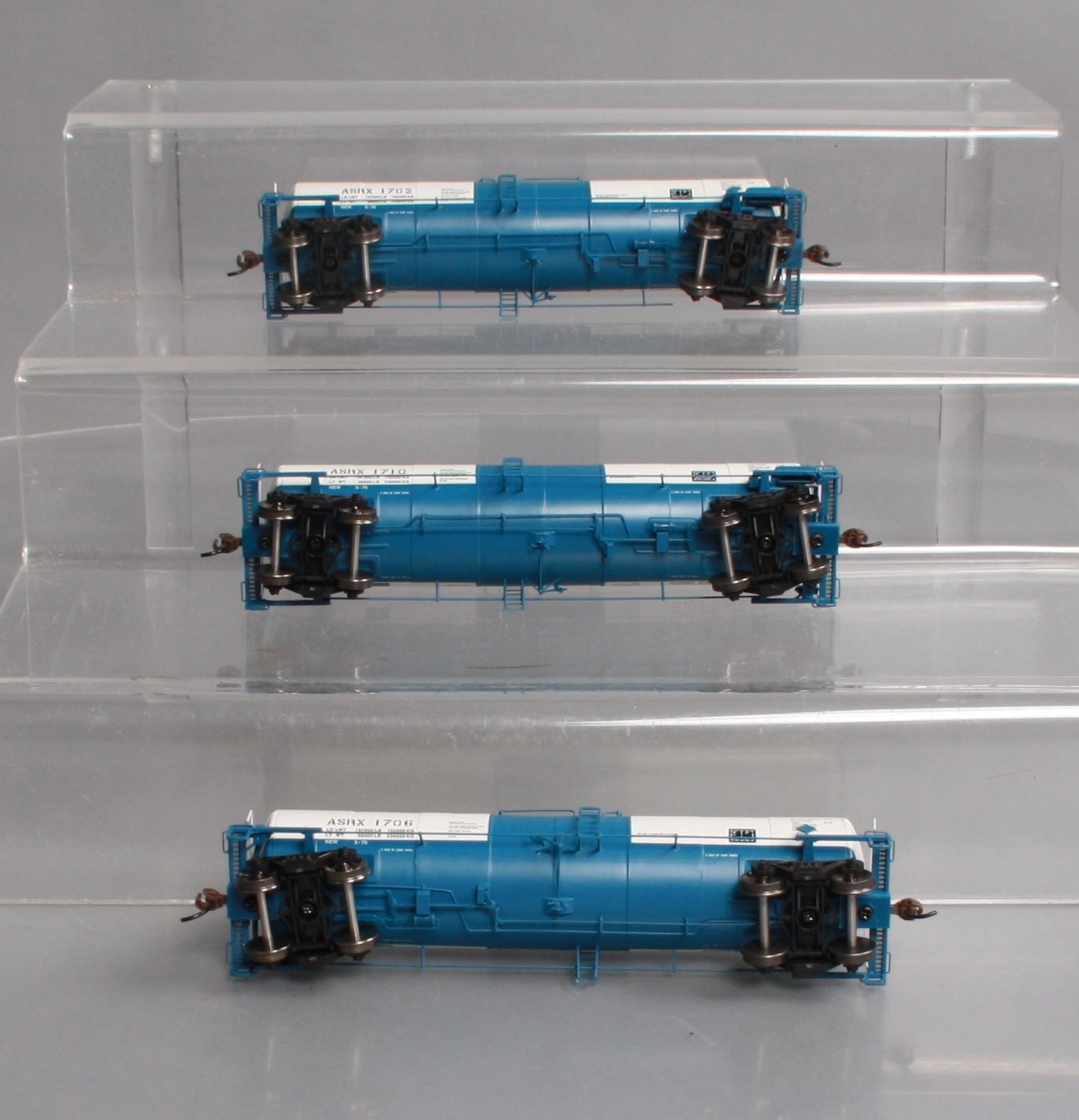 Athearn 16657 HO ASRX/Amstar Ready-to-Run 16,000-Gallon Tank #1 (Pack of 3)